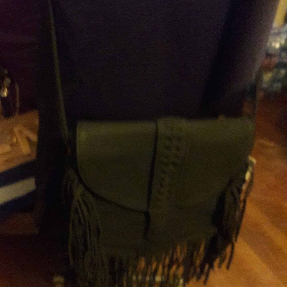 Purses - Picture 3 of 6